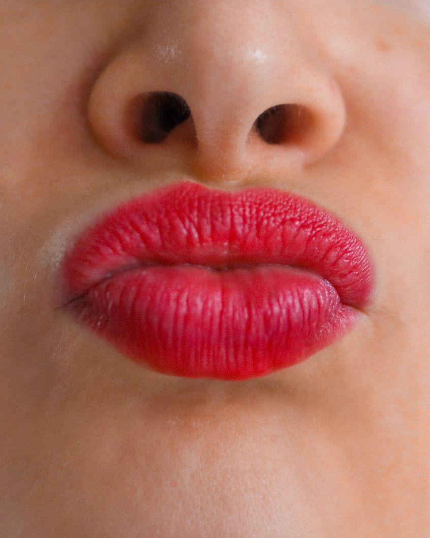2-in-1 Blush + Lipstick - Fiery Red