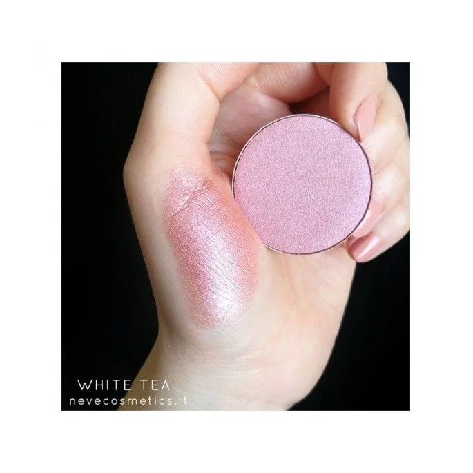 Blush White Tea - Neve Cosmetics