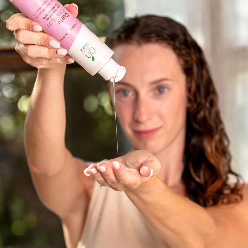 Curly Shampoo with Apricot Kernel Oil
