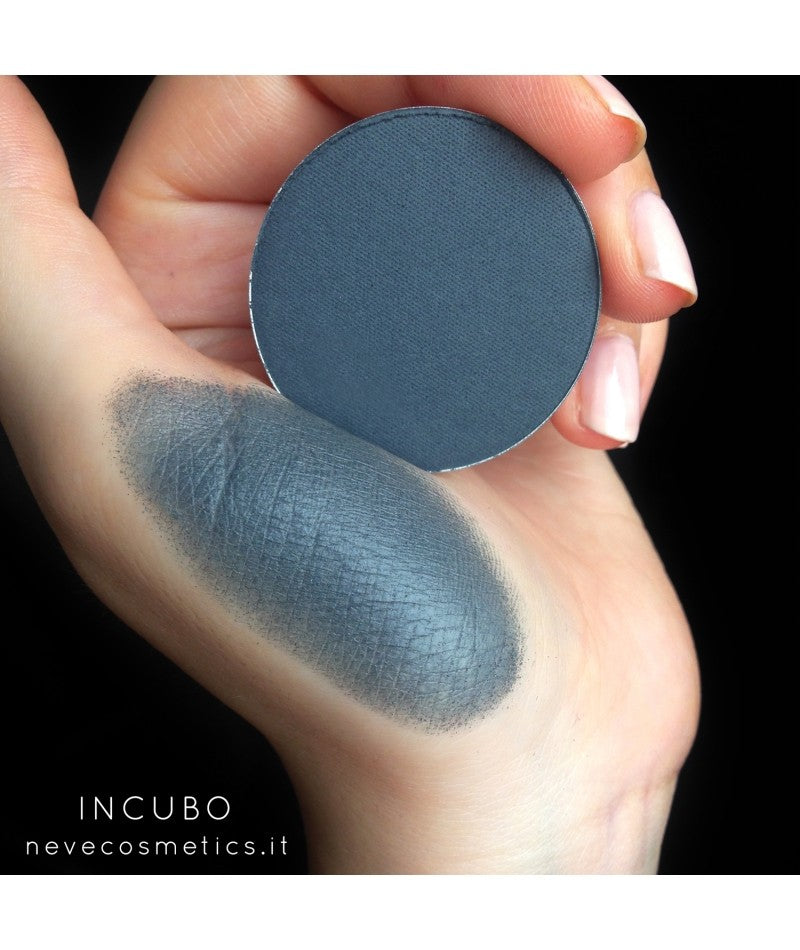 Gray Blue Eyeshadow - Nightmare