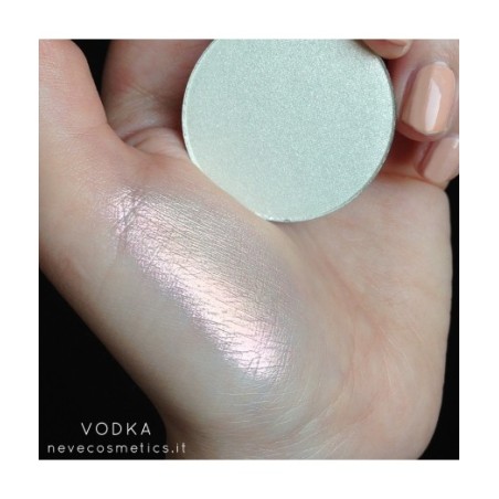 Fard À Paupières Duochrome Platinum Rose - Vodka Neve Cosmetics Les fards à paupières   Disponible sur Yumibio.com