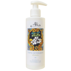 Cleansing Cream, Moisturizing Alia Skin Care Facial cleanser  Available on Yumibio.com