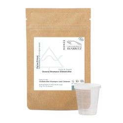 Le nettoyage de la Mousse Poudre pour le Corps et les Cheveux Laboratoires de Biarritz Bain Moussant Bio   Disponible sur Yum...