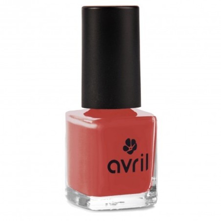 Émail Naturel - Rouge Rétro Avril Vernis   Disponible sur Yumibio.com