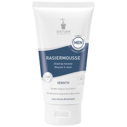 La Mousse à raser dans l'homme Naturel Bioturm Le rasage et le Style de Barbe   Disponible sur Yumibio.com