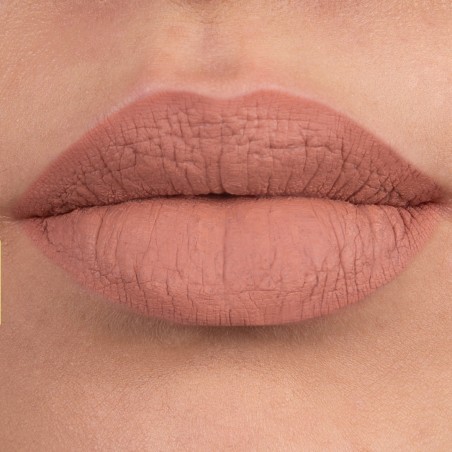 Teinte les lèvres de l'ombre 01 Nude Purobio Rossetti   Disponible sur Yumibio.com