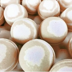 The bomb by bath - Milk and Honey SensoNaturale Organic Bubble Bath  Available on Yumibio.com