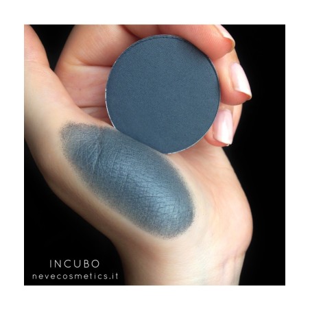 Fard À Paupières Bleu-Gris - Cauchemar Neve Cosmetics Les fards à paupières   Disponible sur Yumibio.com