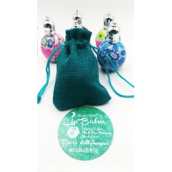 Baume à lèvres adoucissant-fleurs d'eau Volga Cosmetici Soin Des Lèvres   Disponible sur Yumibio.com