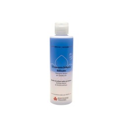 Make-Up Remover, Gentle Biphasic Biofficina Toscana Makeup removers  Available on Yumibio.com