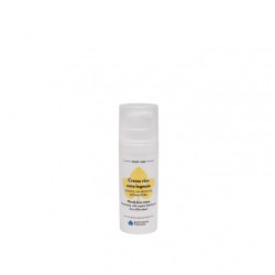 Crème pour le visage des Hommes, des Notes Boisées Biofficina Toscana Face   Disponible sur Yumibio.com