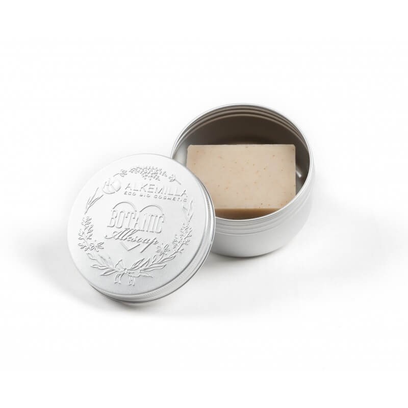 Nettoyant solide exfoliant et doux pour le visage Alkemilla Les détergents   Disponible sur Yumibio.com