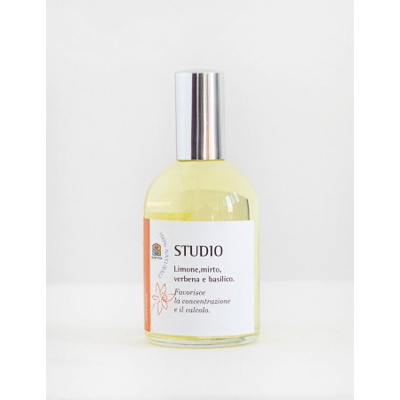 Natural Parfum de Chambre - Studio Olfattiva L'aromathérapie et les Parfums   Disponible sur Yumibio.com