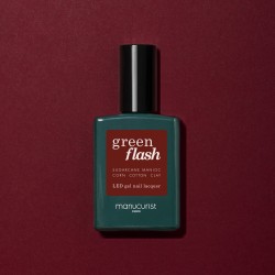 Dark Pansy Semi-Permanent Nail Polish-Green Flash Manucurist Semi-permanent nail polishes  Available on Yumibio.com