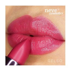 Rouge à lèvres Fuchsia Froid - Mûrier Neve Cosmetics Rossetti   Disponible sur Yumibio.com