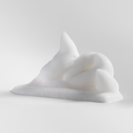 Curly Shaping Mousse Gyada Cosmetics Styling  Available on Yumibio.com