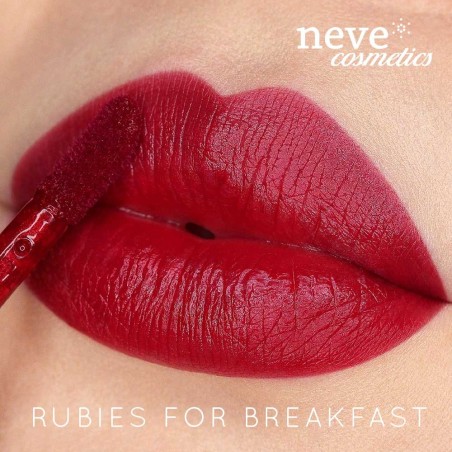 Rubuuice crimson red - rubis pour le petit déjeuner Neve Cosmetics Rossetti   Disponible sur Yumibio.com