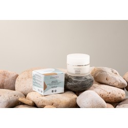Ovidia  Crema Mani Rigenerante  Cura Mani e Unghie