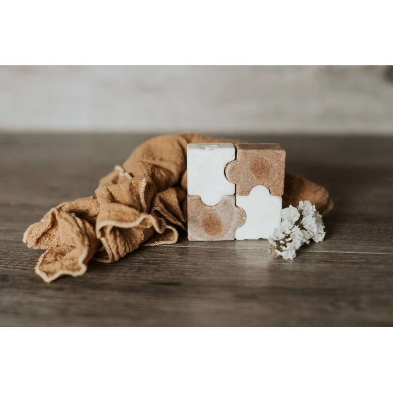 Solid Restructuring-Facial Scrub and Serum Kit Ethical Grace Whey  Available on Yumibio.com