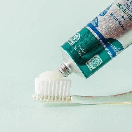 Officina Naturae  Dentifricio alla Menta  Dentifrici