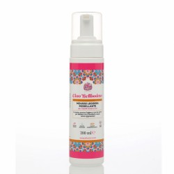 Light Mousse for Wavy and Curly Hair