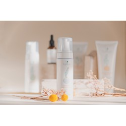 Yuniwa Cosmetics  Mousse Capelli Anti-Giallo  Riflessanti Capelli