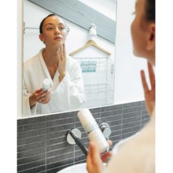 Laboratoires de Biarritz  Fluido Idratante Viso con Alga Gorria  Crema viso