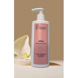 Nina Soothing and Antibacterial Intimate Cleanser