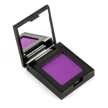 L'Ombre À Paupières De Couleur Fuchsia - Berlin Calling Defa Cosmetics Les fards à paupières   Disponible sur Yumibio.com