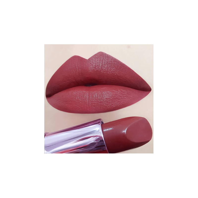 Neve Cosmetics  Rossetto Prugna - Plum Cake  Rossetti