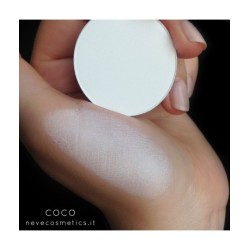 Fard À Paupières Mat Blanc - Coco Neve Cosmetics Les fards à paupières   Disponible sur Yumibio.com