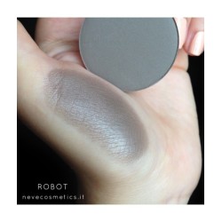 Gris Ombre À Paupières Mat - Robot Neve Cosmetics Les fards à paupières   Disponible sur Yumibio.com
