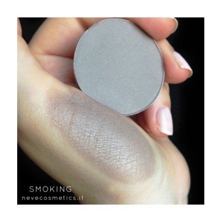 Fard À Paupières Gris-Brun - Smoking Neve Cosmetics Les fards à paupières   Disponible sur Yumibio.com