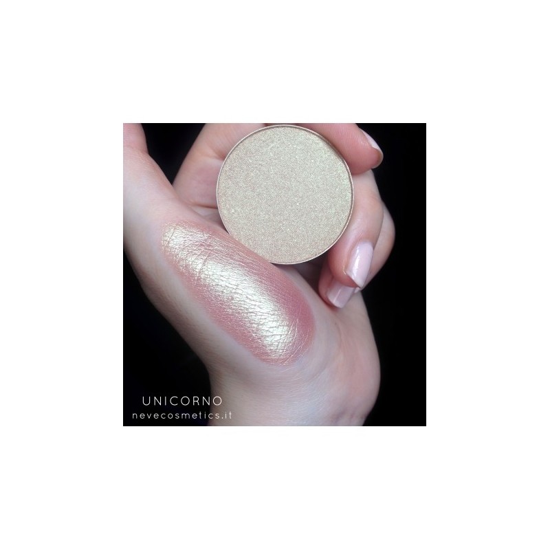 Fard À Paupières Duochrome Rose - Vert De La Licorne Neve Cosmetics Les fards à paupières   Disponible sur Yumibio.com