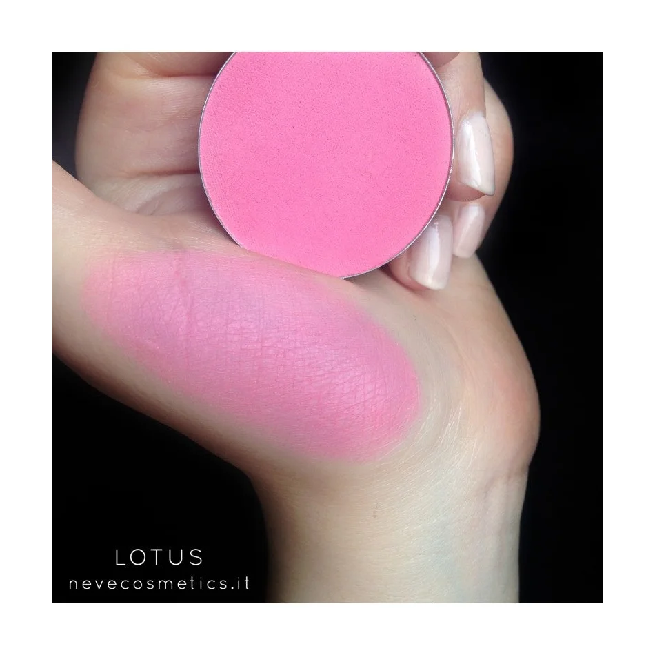 Blush Lotus - Rosa Fenicottero - Neve Cosmetics