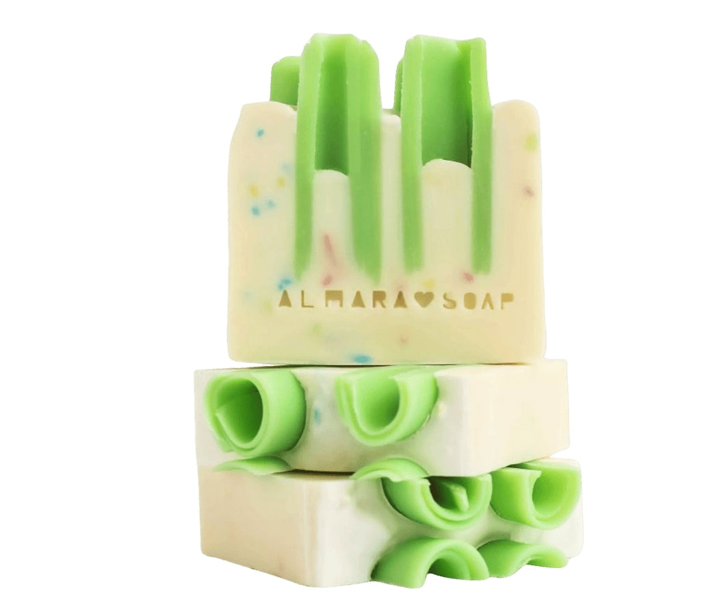 Confetti and Bubbles – Sapone artigianale al profumo di arancia e champagne - Almara Soap
