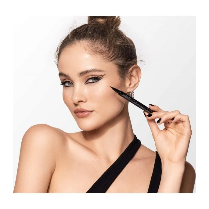 Eyeliner On Fleek Brush Pen - Purobio