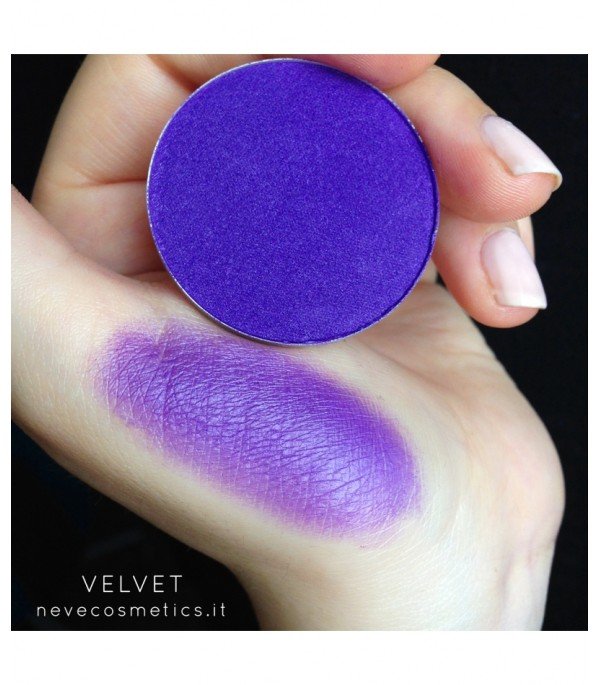 Fuchsia Purple Eyeshadow - Velvet