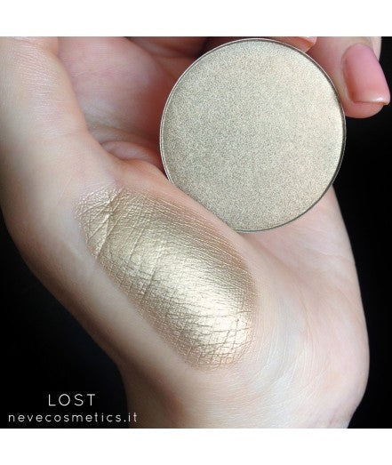 Neve Cosmetics – Natural Wet&Dry Shimmer Eyeshadow