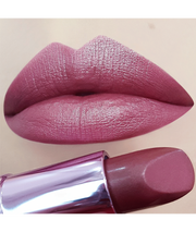 Neve Cosmetics – Rossetto Finish Matt Cremoso