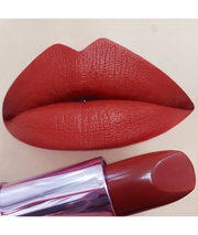 Rossetto Rosso Caldo - Chocolate Eclair