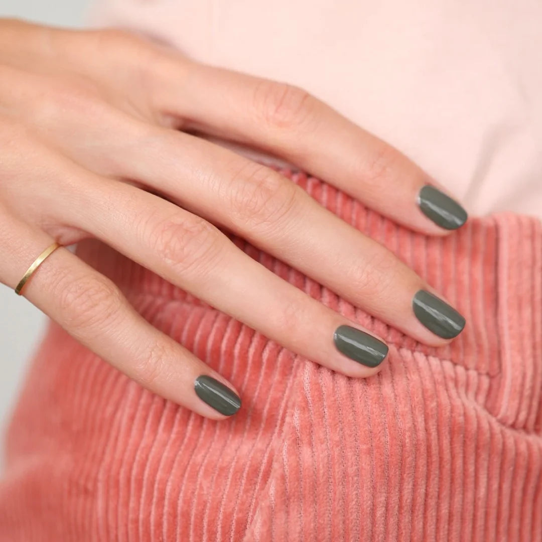 Smalto Semipermanente Khaki - Green Flash - Manucurist