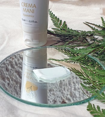 yuniwa crema mani riparatrice